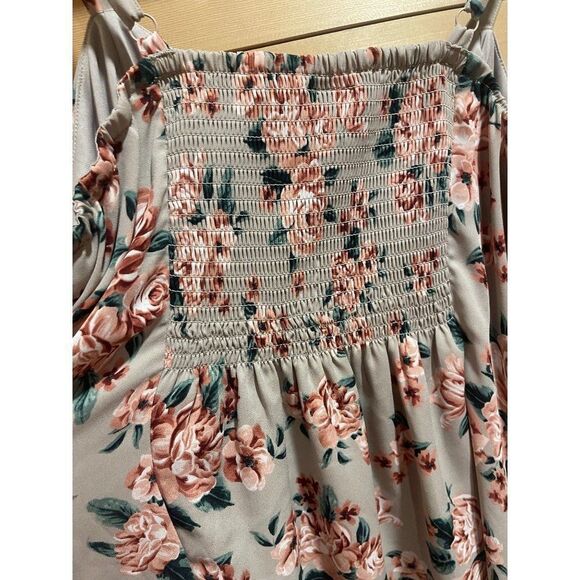 Torrid Georgette Button-Front Cami 1X - Picture 8 of 8